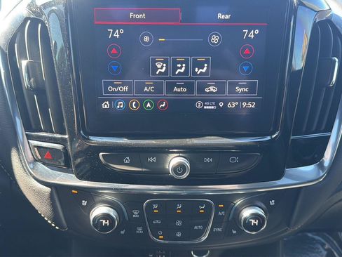 Used 2022 Chevrolet Traverse Premier w/ Redline Edition AWD/4WD image 29