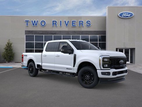 New 2026 Ford F250 Lariat w/ Black Appearance Package image 7