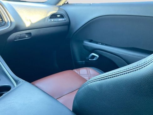 Used 2022 Dodge Challenger R/T Scat Pack RWD image 24