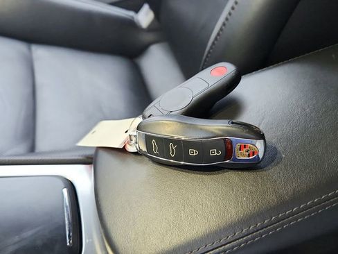 Used 2020 Porsche 718 Cayman S image 27