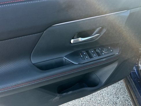 New 2025 Nissan Kicks SR image 6