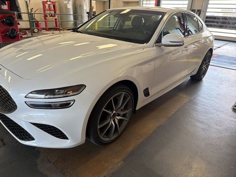 Used 2024 Genesis G70 2.5T AWD/4WD image 1