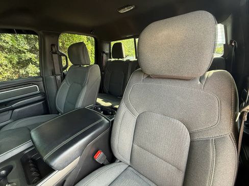 Used 2021 RAM 1500 Big Horn AWD/4WD image 32