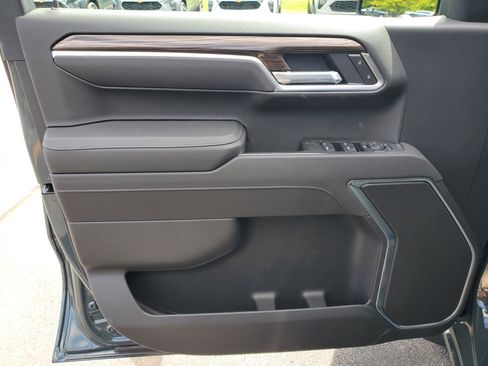 New 2026 Chevrolet Silverado 1500 LT image 6