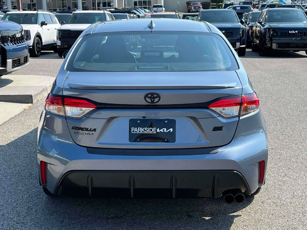 Used 2025 Toyota Corolla SE FWD image 24