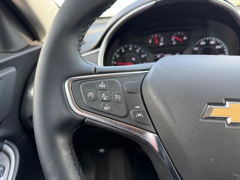 Used 2025 Chevrolet Malibu RS image 11