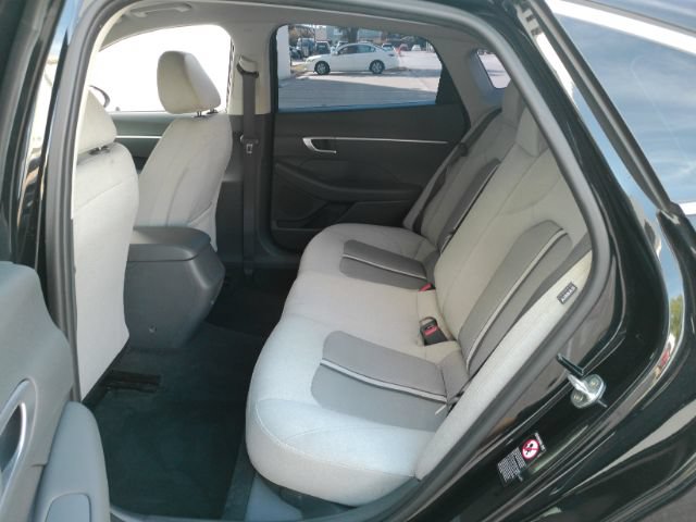 Used 2022 Hyundai Sonata SE FWD image 18