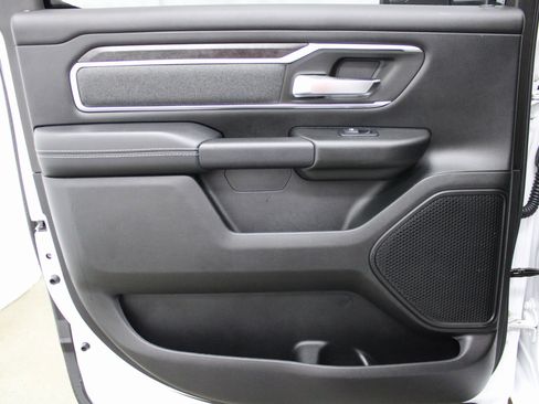 Used 2019 RAM 1500 Big Horn image 15