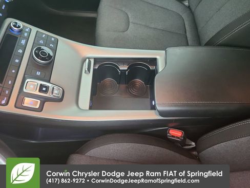 Used 2024 Hyundai Palisade SE image 28