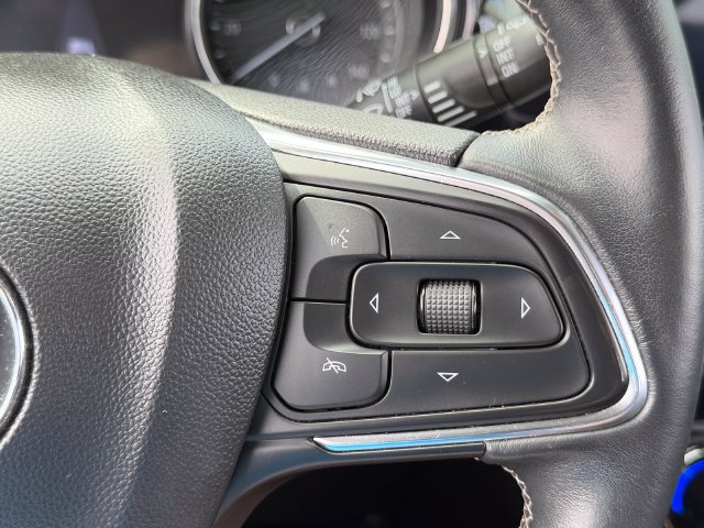 Used 2023 Buick Encore GX Preferred w/ Cold Weather Comfort Package FWD image 17