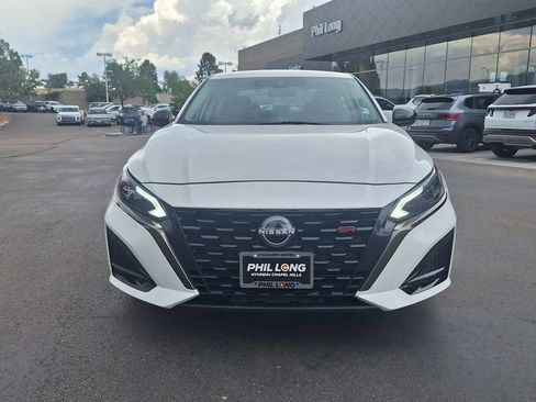 Used 2024 Nissan Altima 2.5 SR AWD/4WD image 8