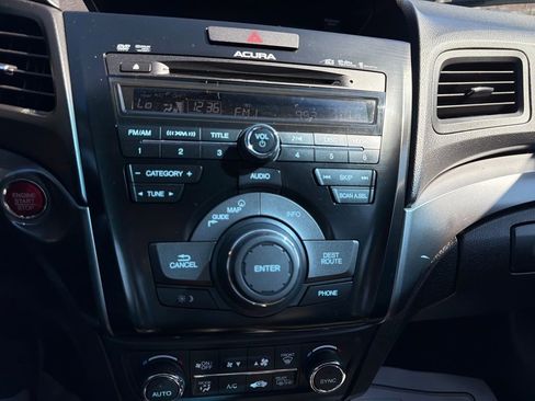 Used 2013 Acura ILX Hybrid w/ Technology Package image 11