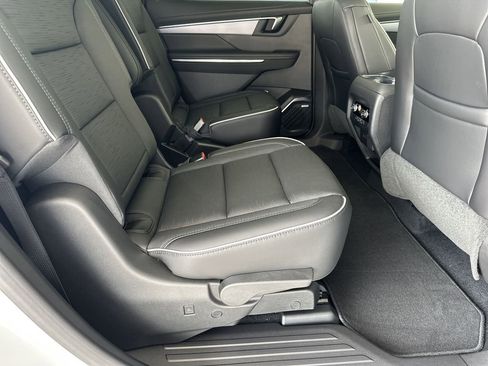 New 2025 Buick Enclave Sport Touring w/ Power Package image 36