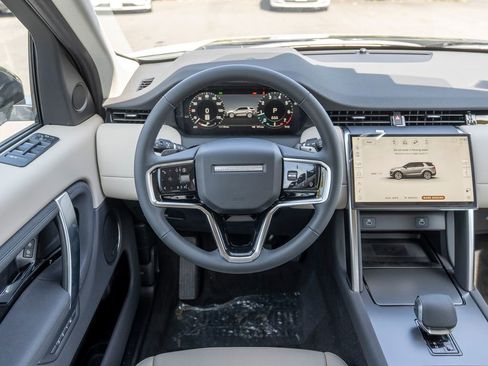 New 2025 Land Rover Discovery Sport S image 12