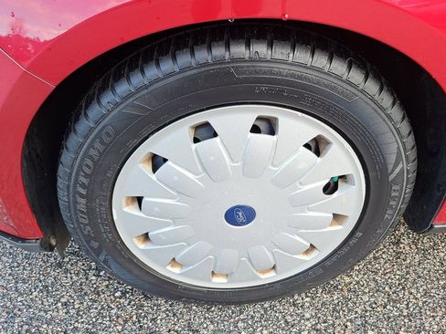 Used 2012 Ford Focus SE image 27