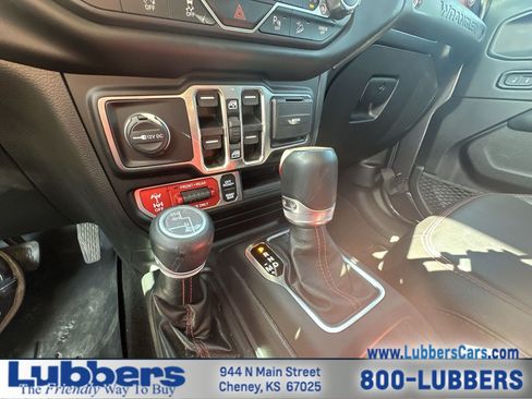 Used 2021 Jeep Wrangler Unlimited Rubicon AWD/4WD image 19