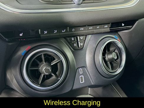 Used 2024 Chevrolet Blazer LT w/ Convenience Package image 21