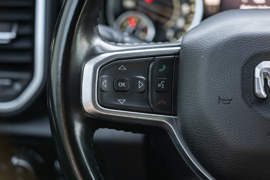 Used 2021 RAM 1500 Laramie AWD/4WD image 14
