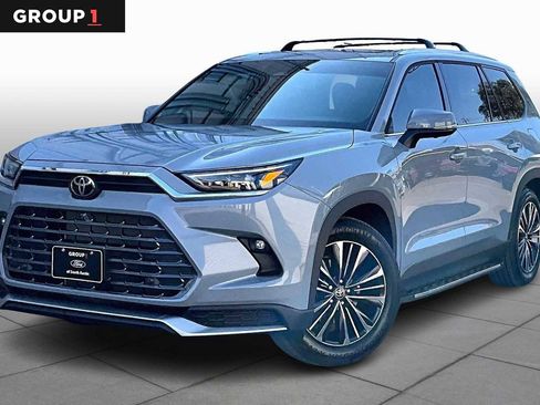 Used 2026 Toyota Grand Highlander Hybrid MAX Platinum image 1