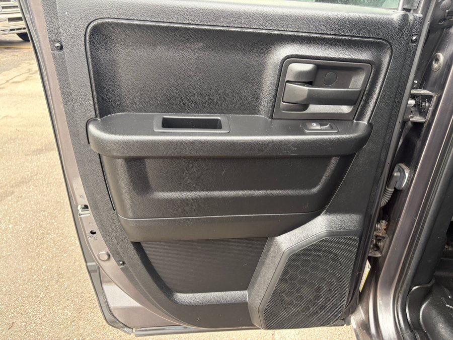 Used 2016 RAM 1500 Express AWD/4WD image 15