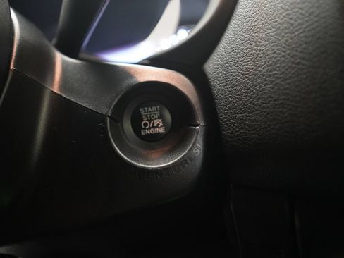 Used 2020 Jeep Renegade Limited AWD/4WD image 30