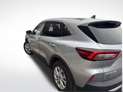 Used 2023 Ford Escape Active w/ Tech Pack #1 image 6