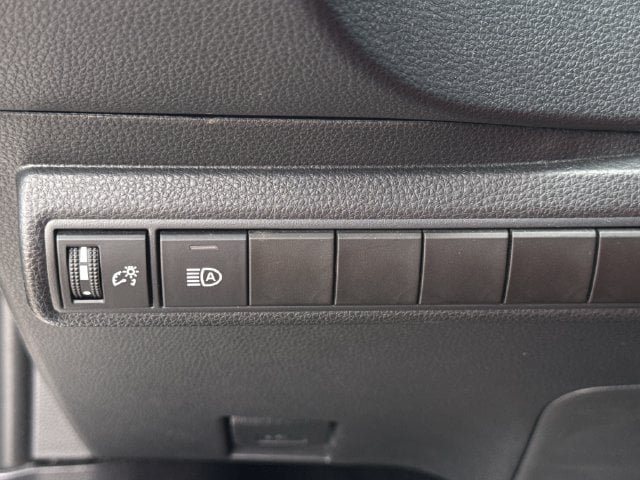 Certified 2023 Toyota Corolla SE FWD image 24