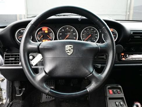 Used 1995 Porsche 911 Carrera RWD image 8
