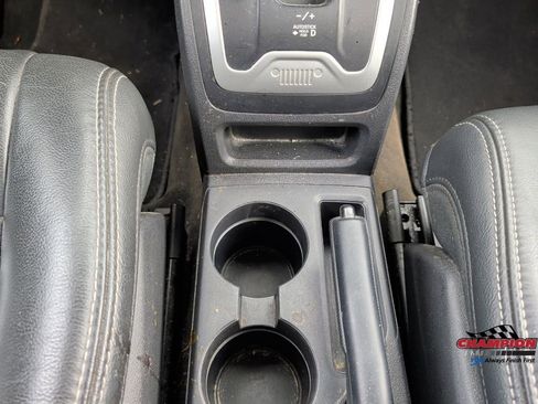 Used 2017 Jeep Compass High Altitude image 15