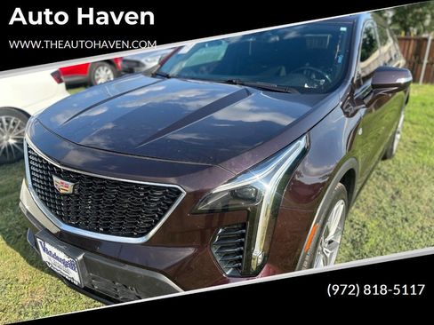 Used 2021 Cadillac XT4 Sport w/ Cold Weather Package FWD image 1