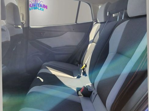 Used 2021 Subaru Crosstrek 2.0i Premium image 14