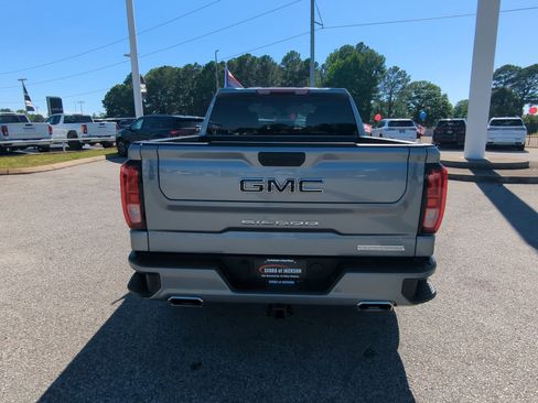 Used 2024 GMC Sierra 1500 Elevation w/ X31 Off-Road Package AWD/4WD image 8