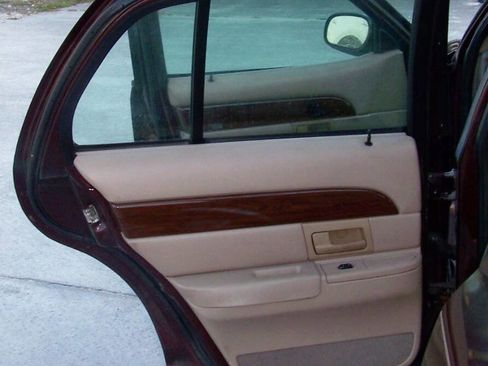 Used 2003 Mercury Grand Marquis LS image 16