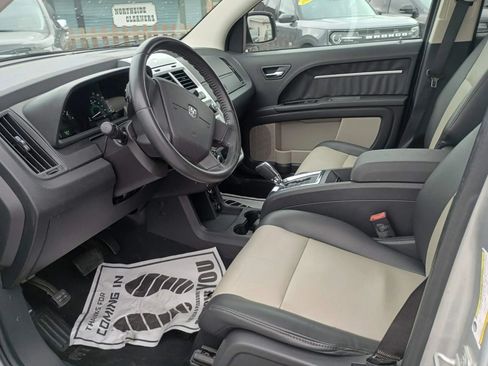 Used 2009 Dodge Journey SXT w/ Premium Convenience Group FWD image 10
