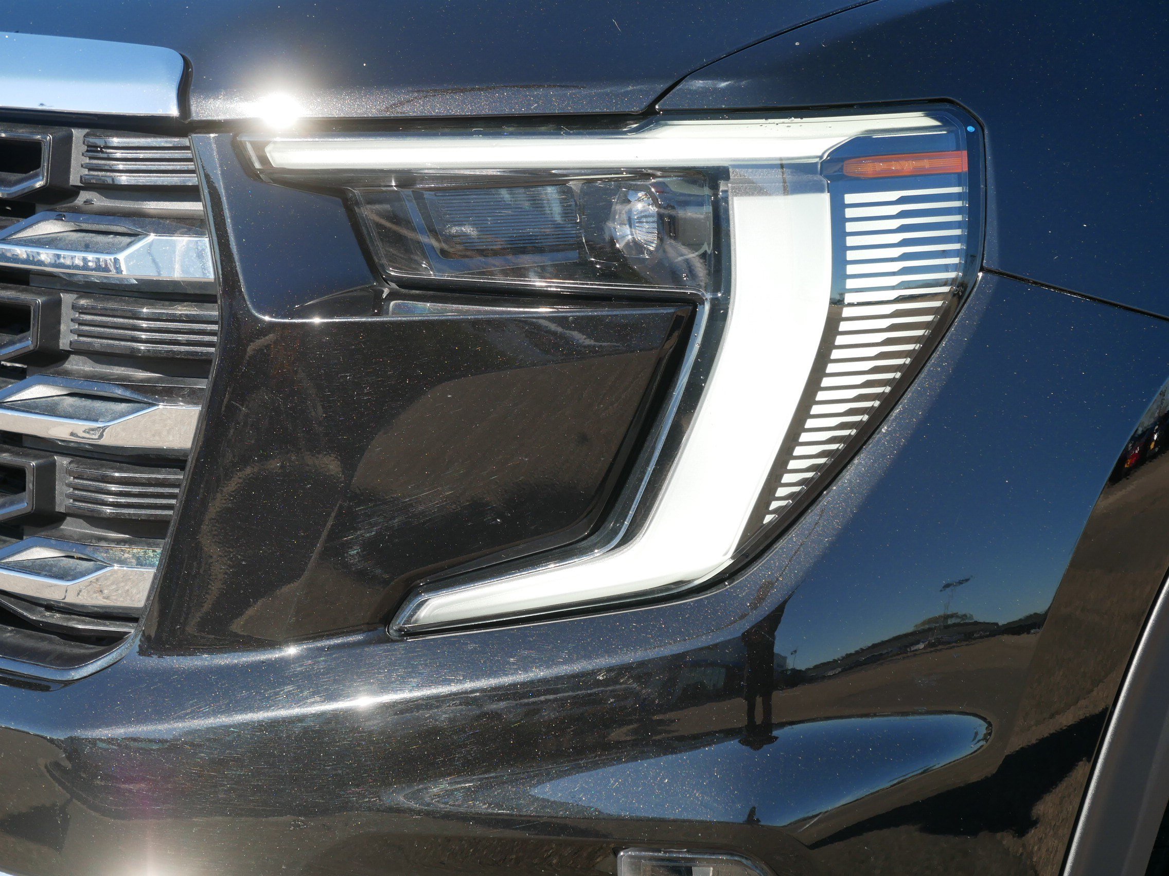 Used 2024 GMC Acadia Elevation AWD/4WD image 16