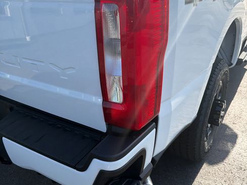 New 2026 Ford F350 Lariat w/ Black Appearance Package AWD/4WD image 10