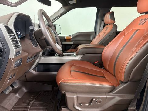 Used 2019 Ford F150 King Ranch w/ Equipment Group 601A Luxury AWD/4WD image 19
