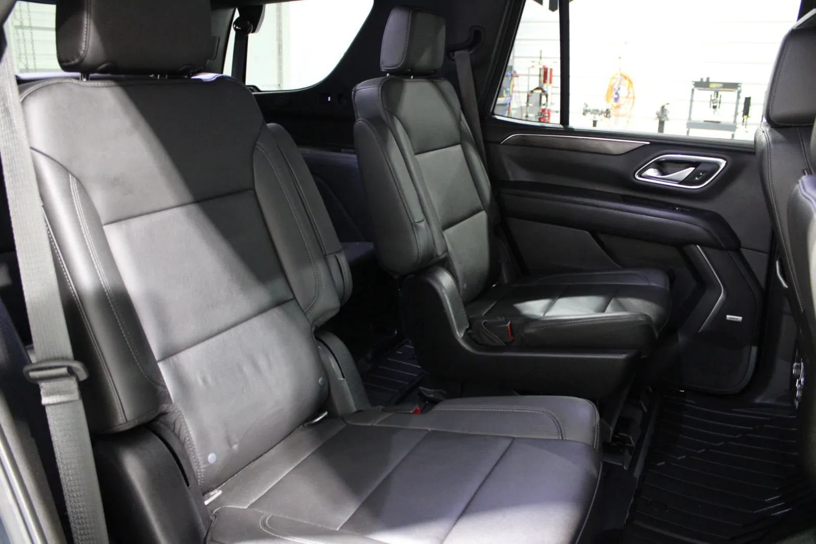Used 2021 Chevrolet Tahoe Z71 AWD/4WD image 38