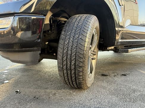 Used 2021 Ford F150 Lariat w/ Equipment Group 502A High image 34