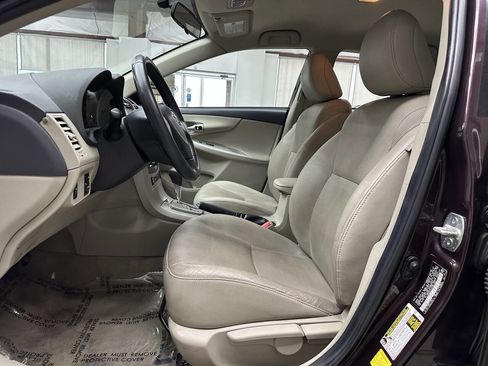 Used 2013 Toyota Corolla LE Special Edition image 11