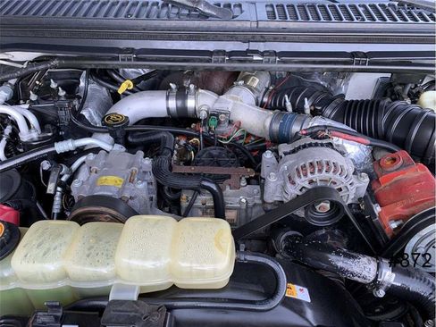 Used 2001 Ford F450 4x4 Crew Cab Super Duty image 14