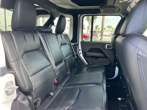 Used 2022 Jeep Wrangler Unlimited Sahara w/ Safety Group image 18