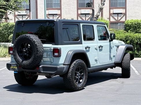 Used 2024 Jeep Wrangler Unlimited AWD/4WD image 5