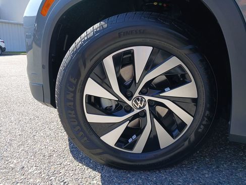 New 2026 Volkswagen Tiguan S image 25