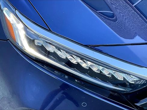 Used 2020 Honda Accord Touring image 26