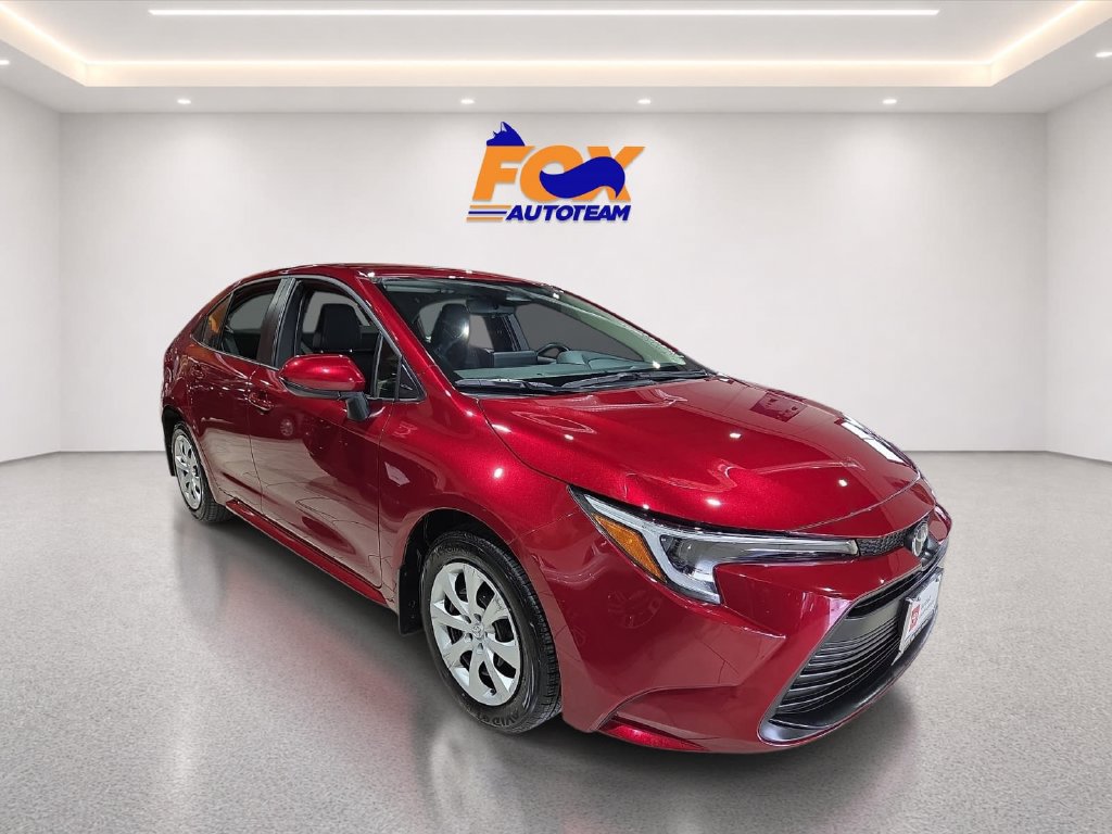 Certified 2026 Toyota Corolla LE FWD image 5