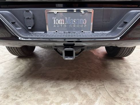 Used 2024 Chevrolet Colorado Trail Boss w/ Advanced Trailering Package AWD/4WD image 3