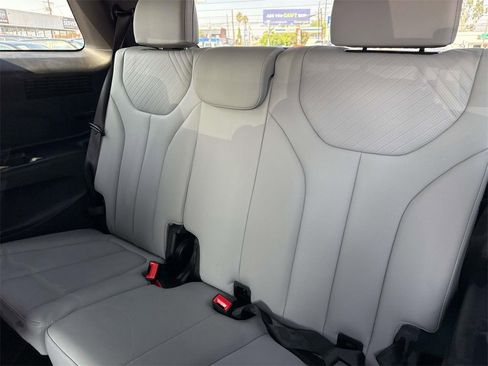 Used 2024 Hyundai Palisade SEL image 9