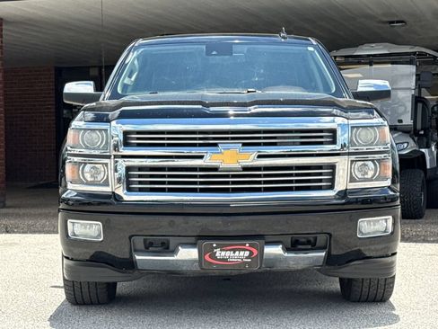 Used 2015 Chevrolet Silverado 1500 High Country w/ High Country Premium Package AWD/4WD image 2