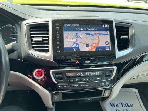 Used 2018 Honda Ridgeline RTL-E image 12